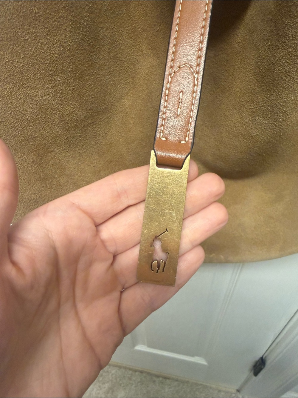 Polo ID Medium Suede shoulder Bag - Picture 8 of 10